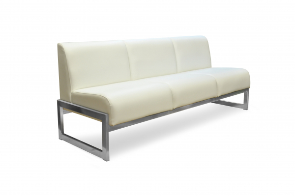 Диван трехместный